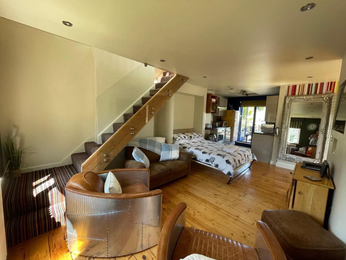 Studio 7 Apartment سانت أوستيل المظهر الخارجي الصورة