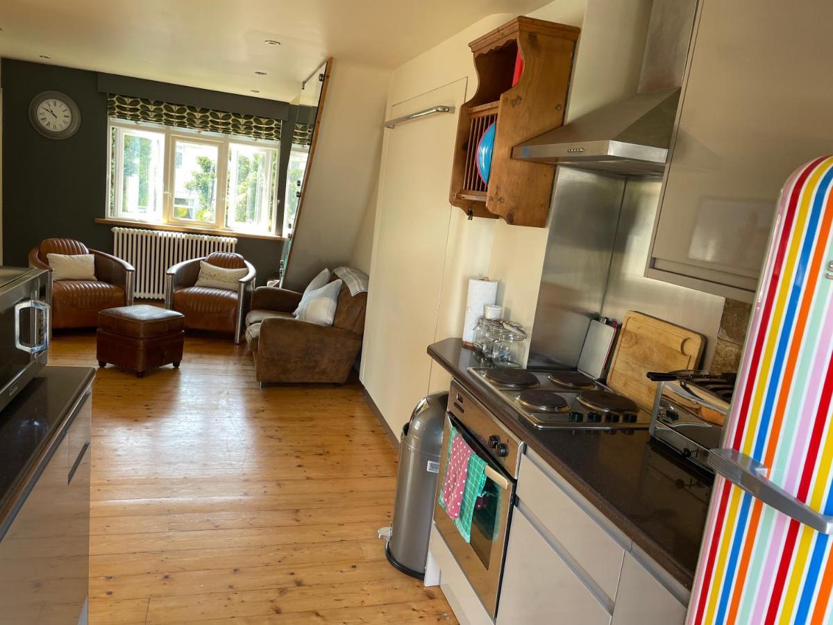Studio 7 Apartment سانت أوستيل المظهر الخارجي الصورة